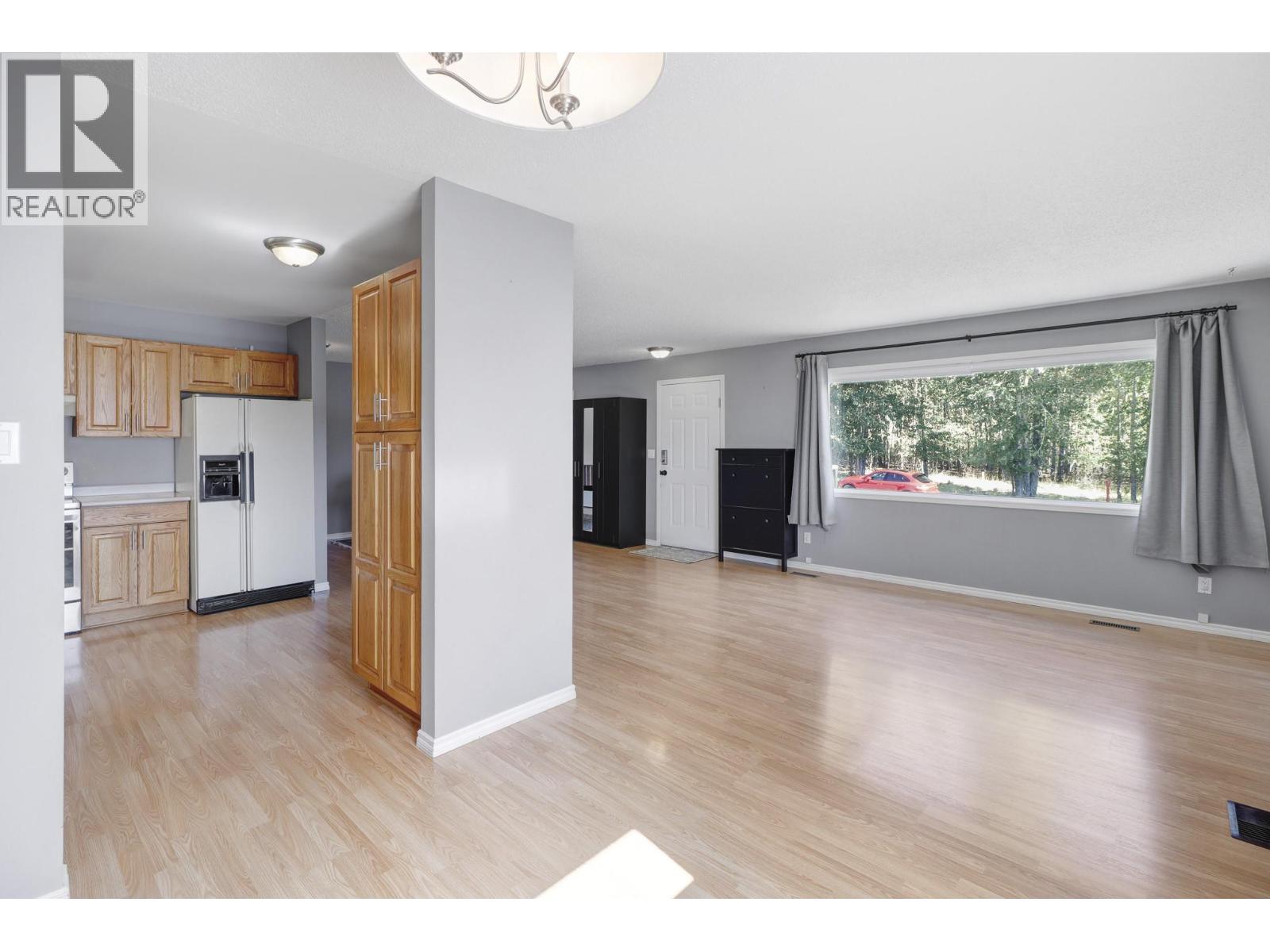 540 4 Avenue Property Photo 18