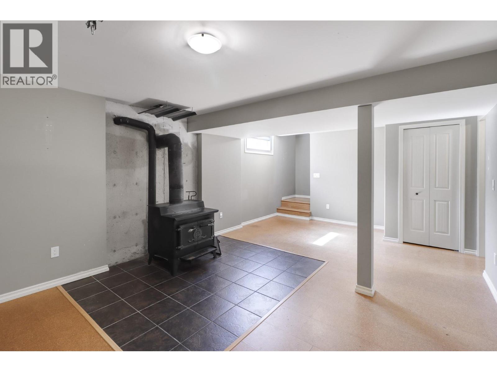 540 4 Avenue Property Photo 31