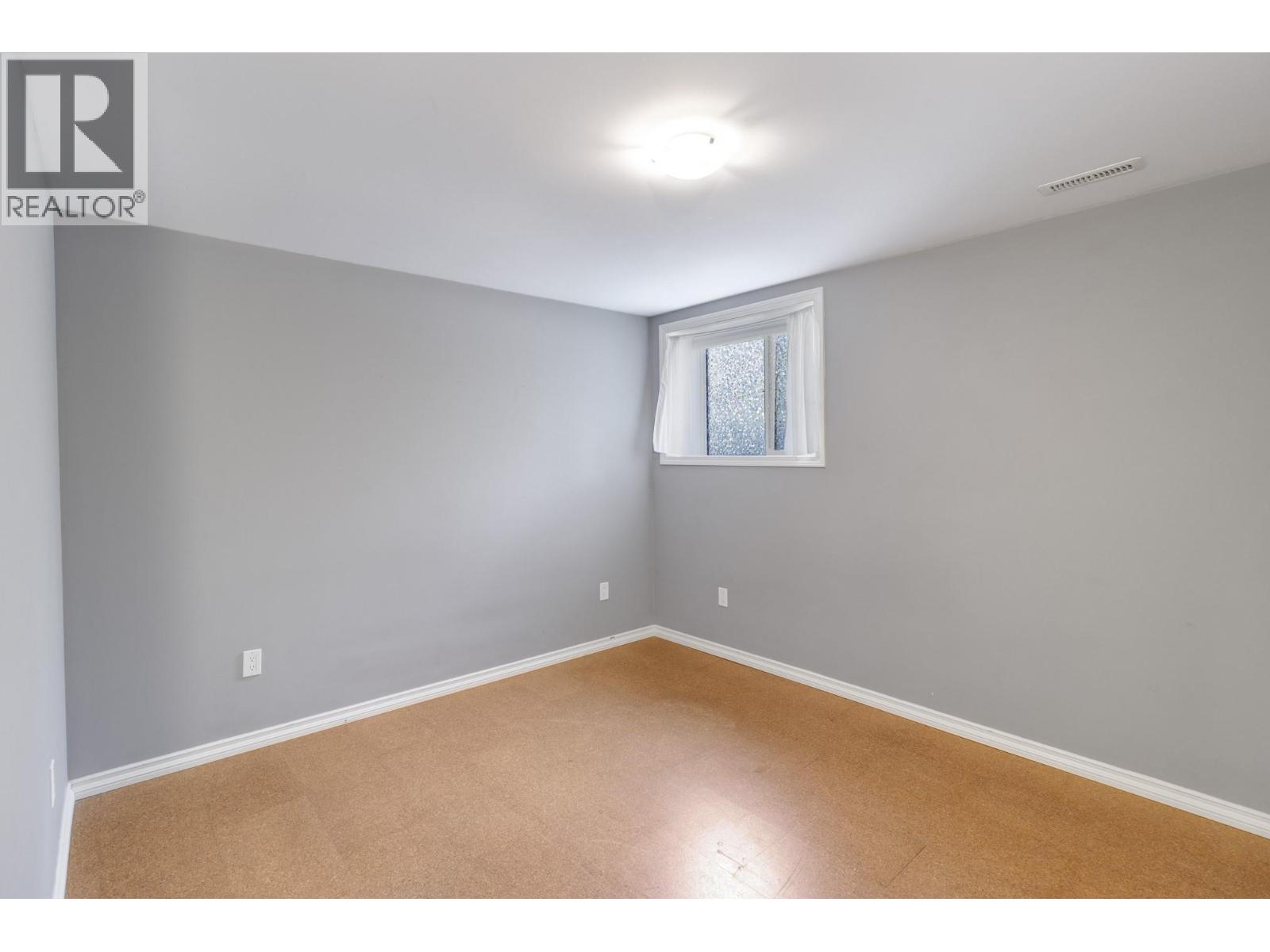 540 4 Avenue Property Photo 33