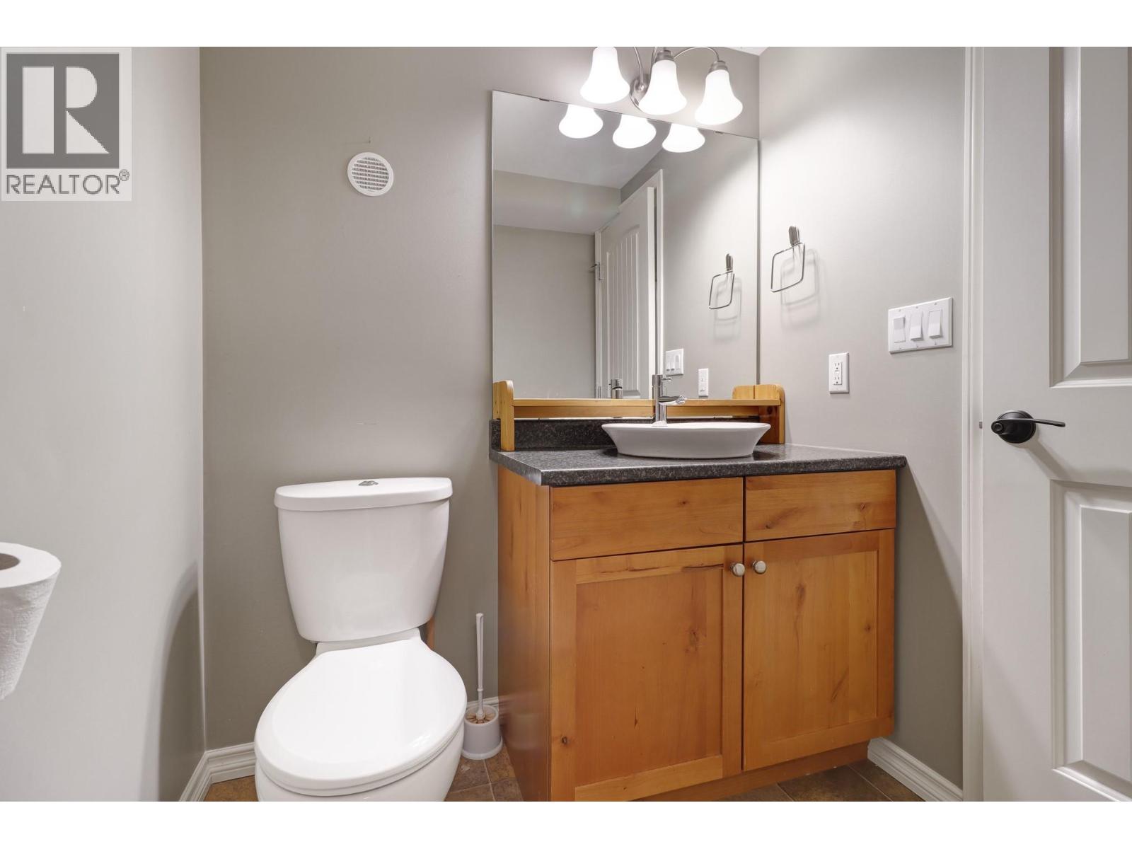 540 4 Avenue Property Photo 35