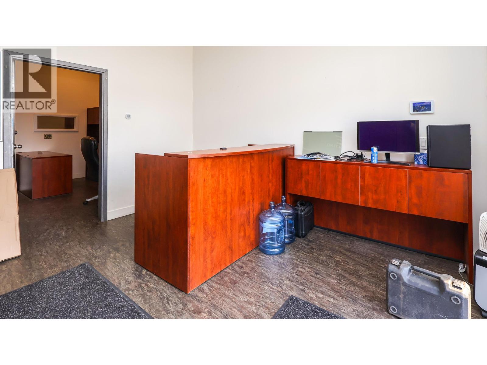 470 Neave Court Unit# 104 Property Photo 19
