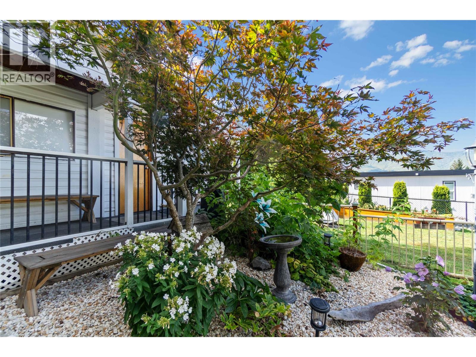 2860 15 Avenue Ne Property Photo 15
