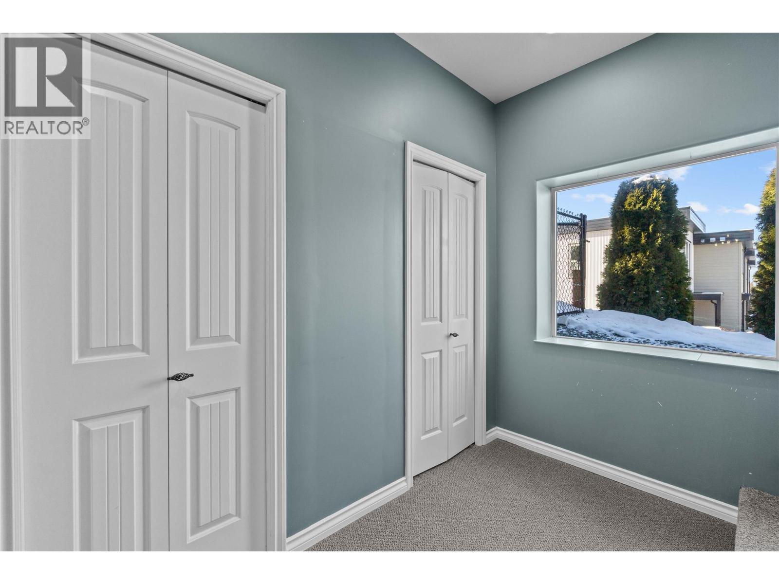 2860 15 Avenue Ne Property Photo 66