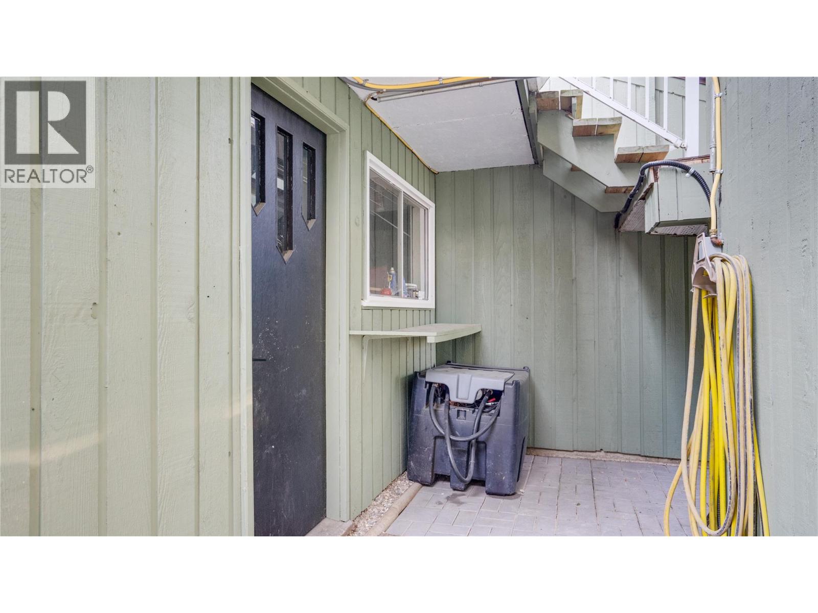 29 Preston Crescent Property Photo 48
