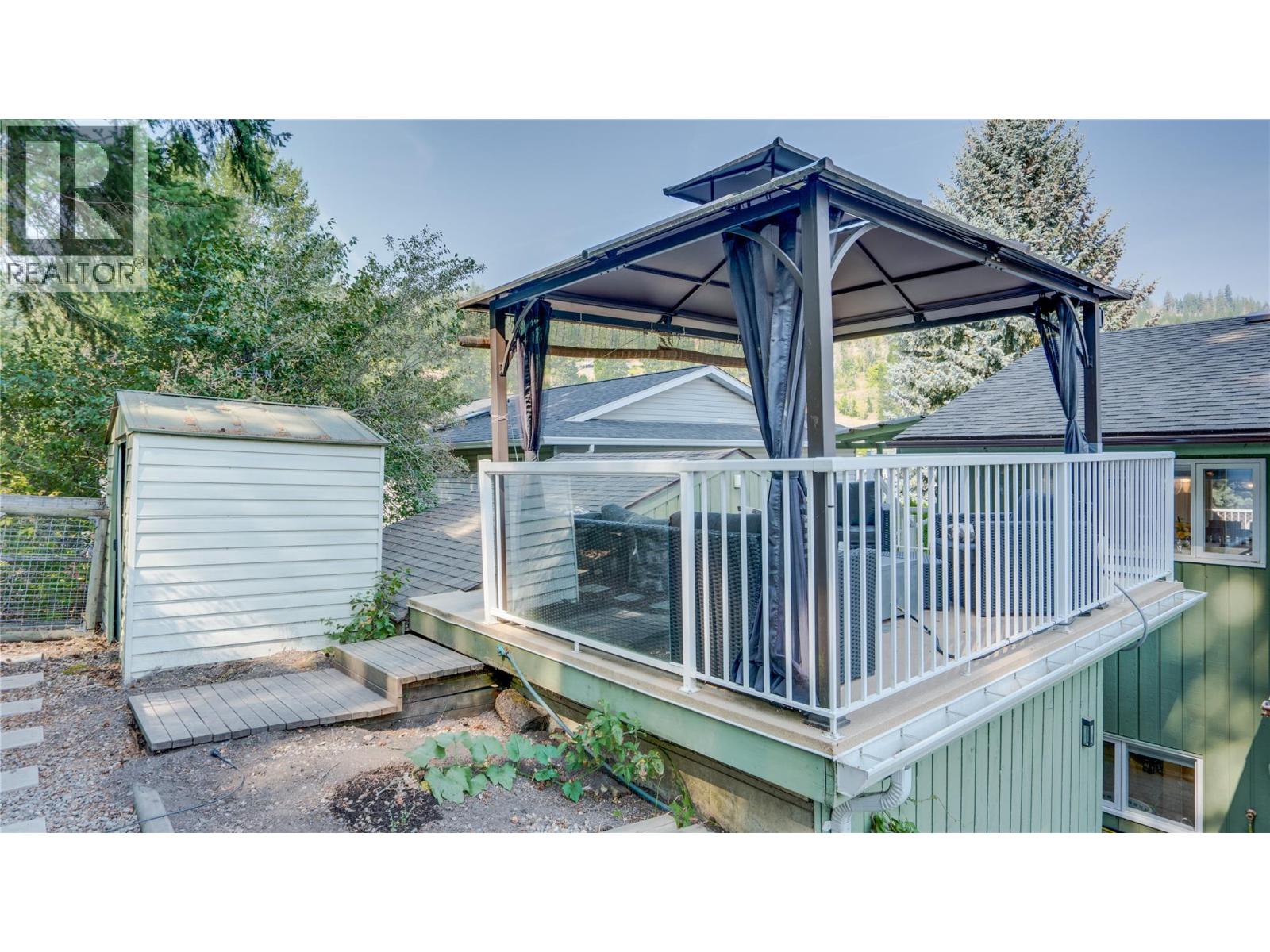 29 Preston Crescent Property Photo 50