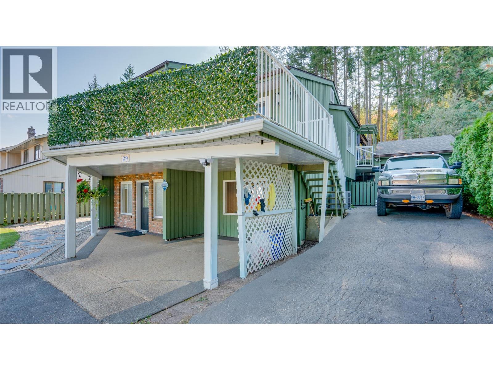 29 Preston Crescent Property Photo 60