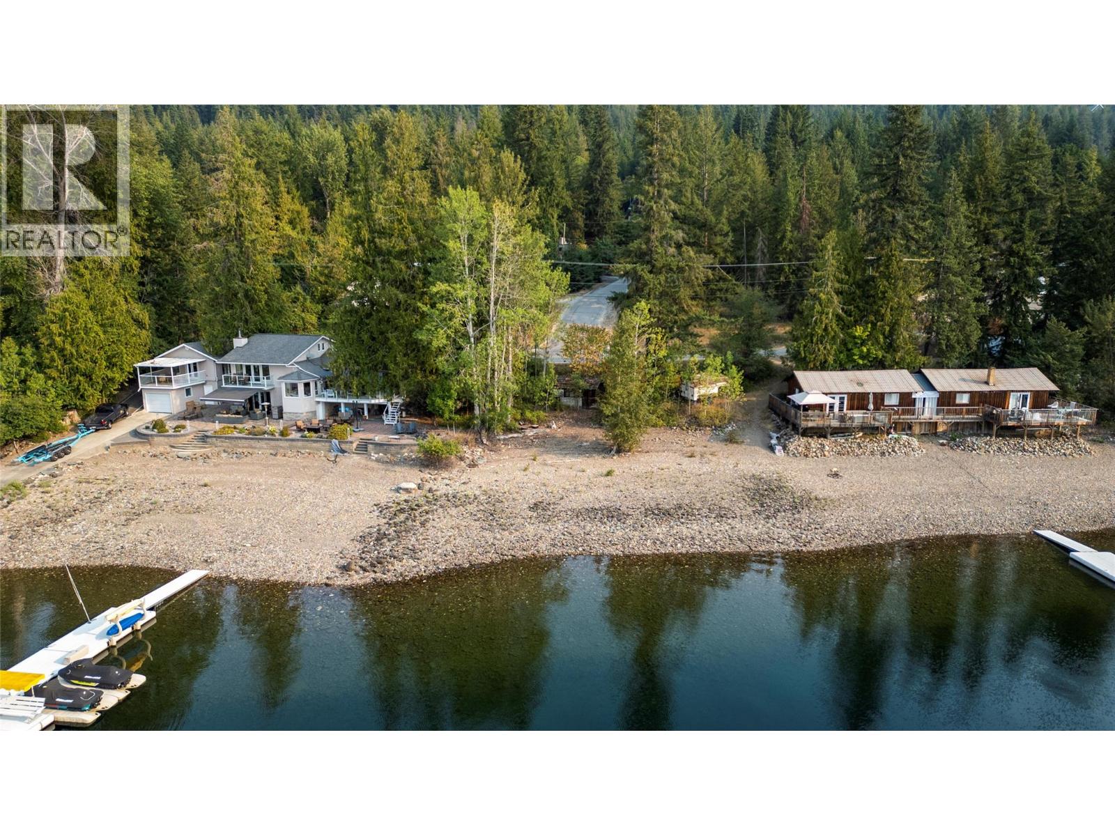 7690 Squilax-anglemont Road Property Photo 6