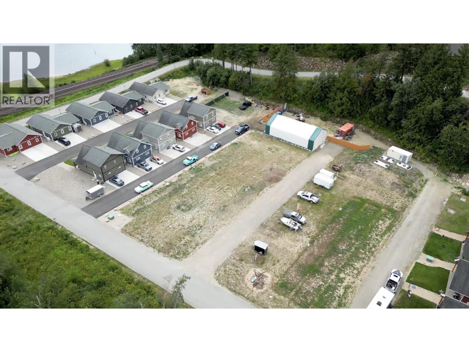 5211 Trans-canada Highway Property Photo 3