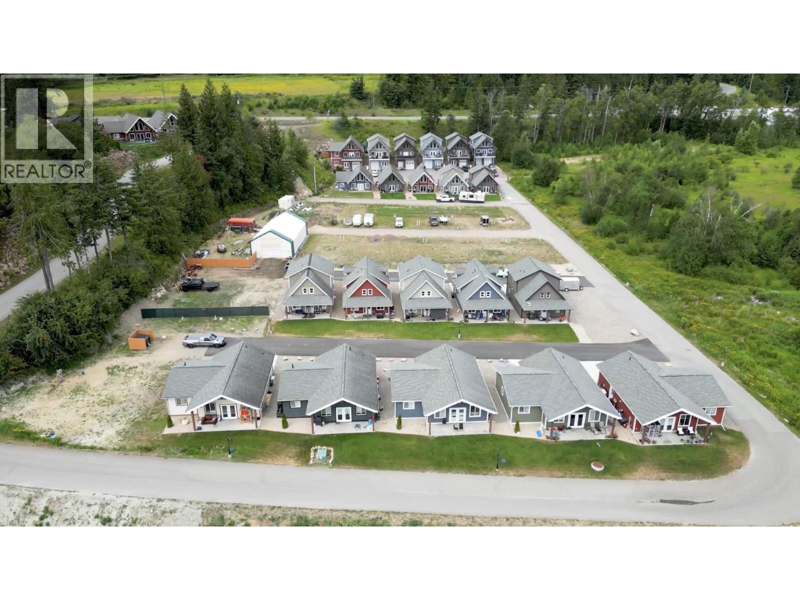5211 Trans-canada Highway Property Photo 4