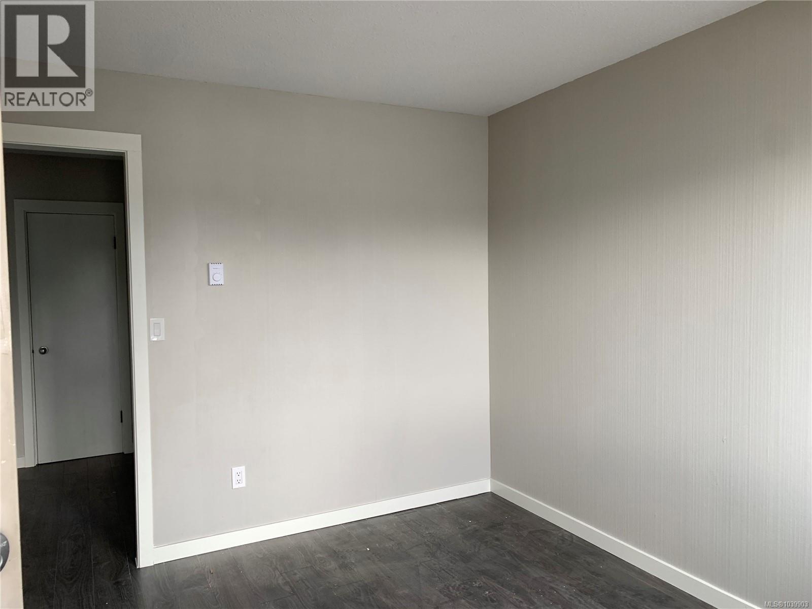 102 481 Trans Canada Hwy Property Photo 2