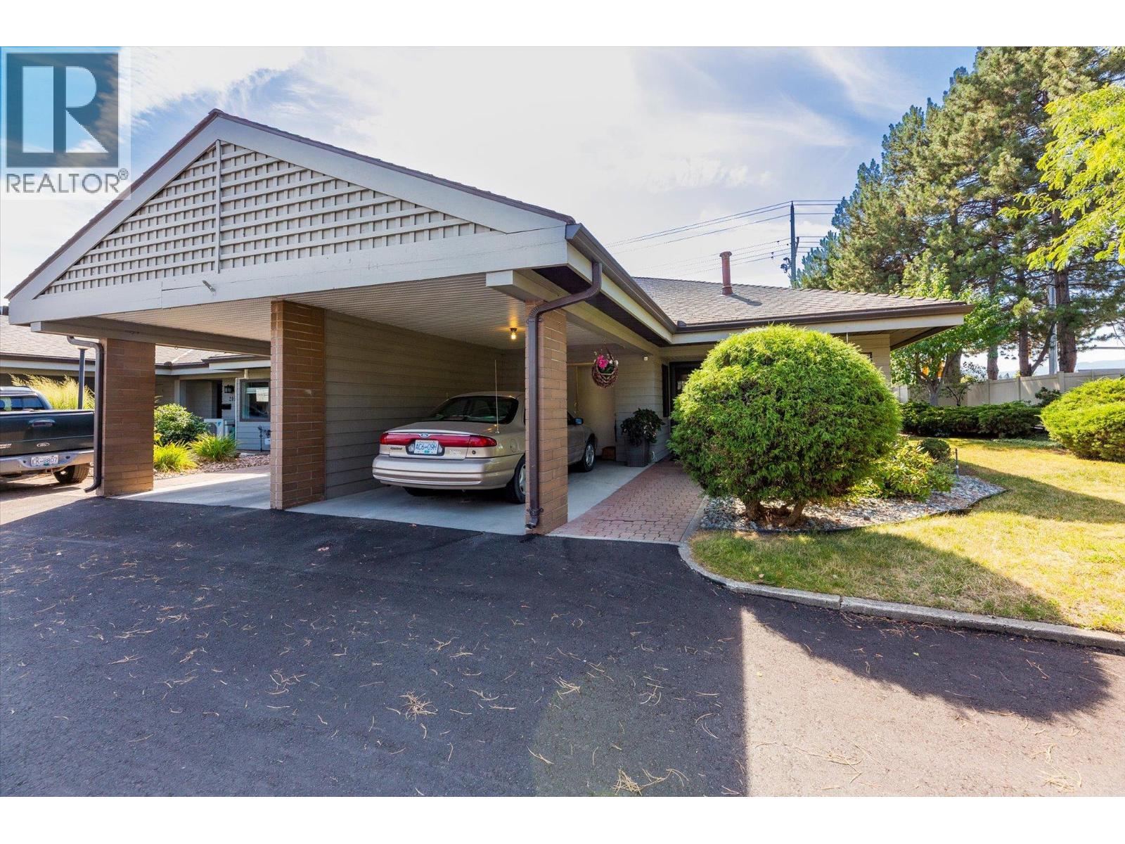 1765 Leckie Road Unit# 201 Property Photo 1