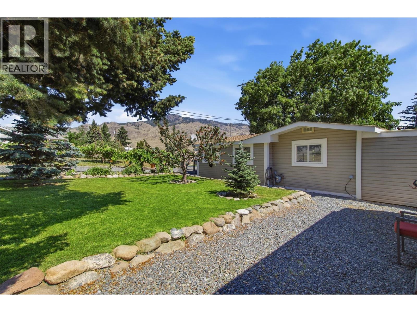 80 Vavasour Road Property Photo
