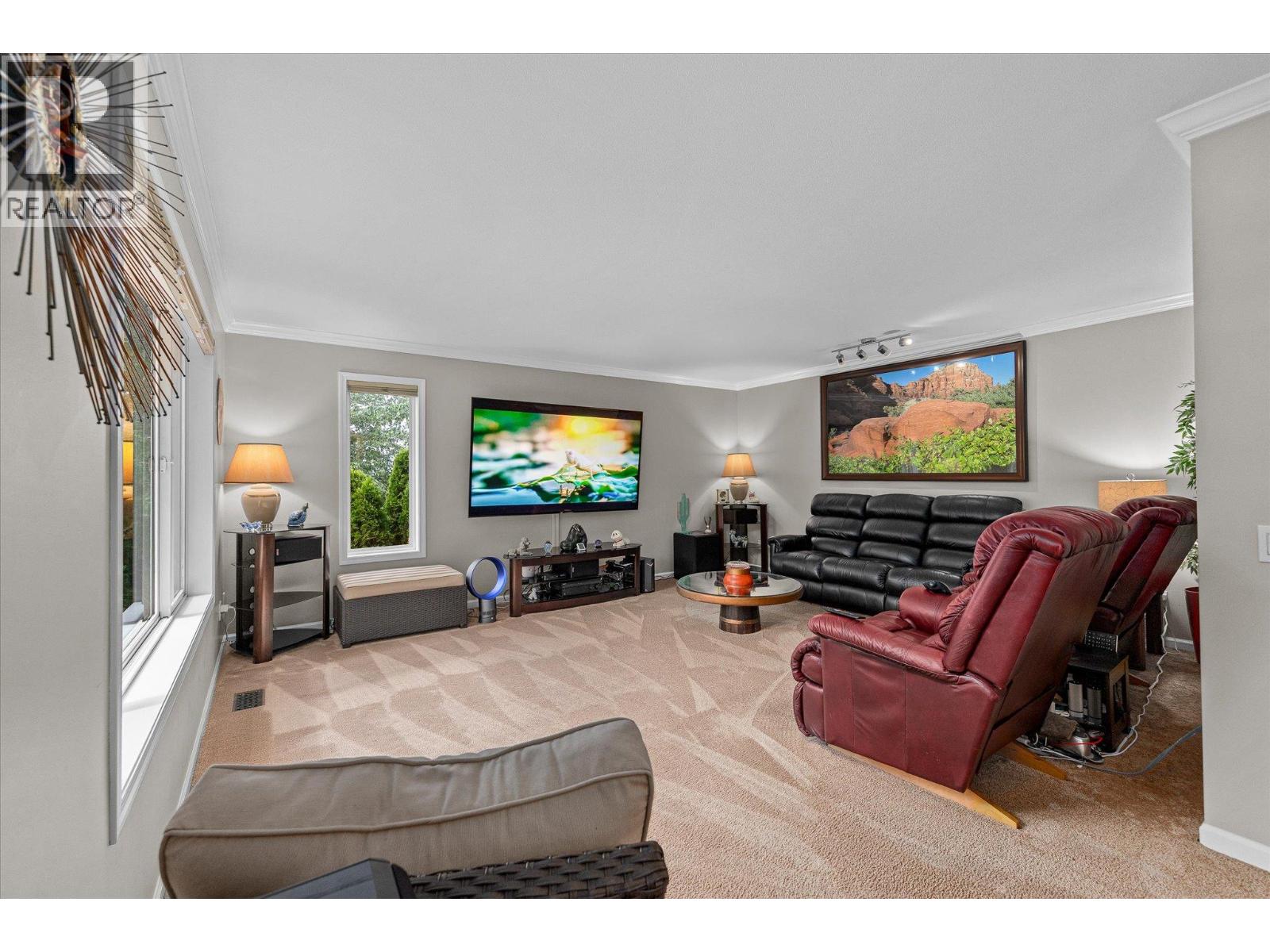 842 Raymer Road Property Photo 18