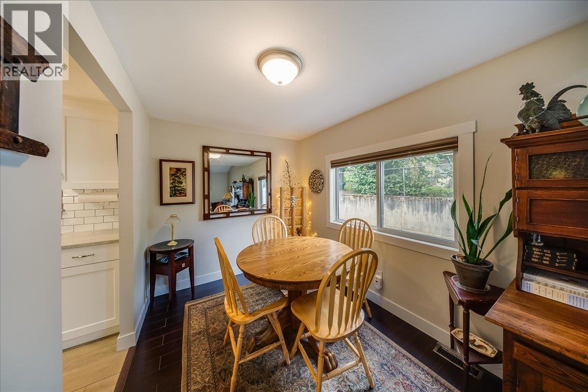 91 Holmes Road Property Photo 8
