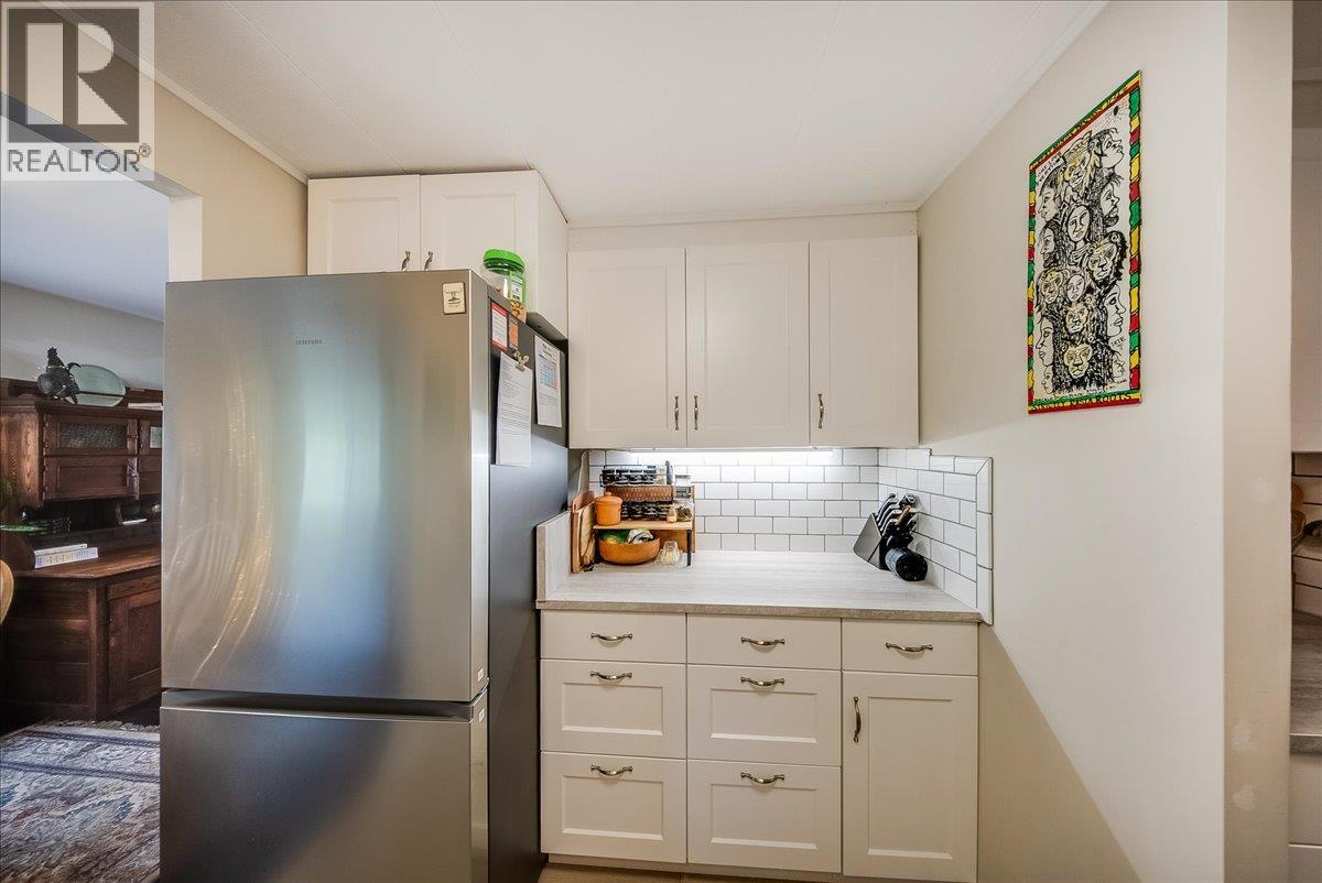 91 Holmes Road Property Photo 13
