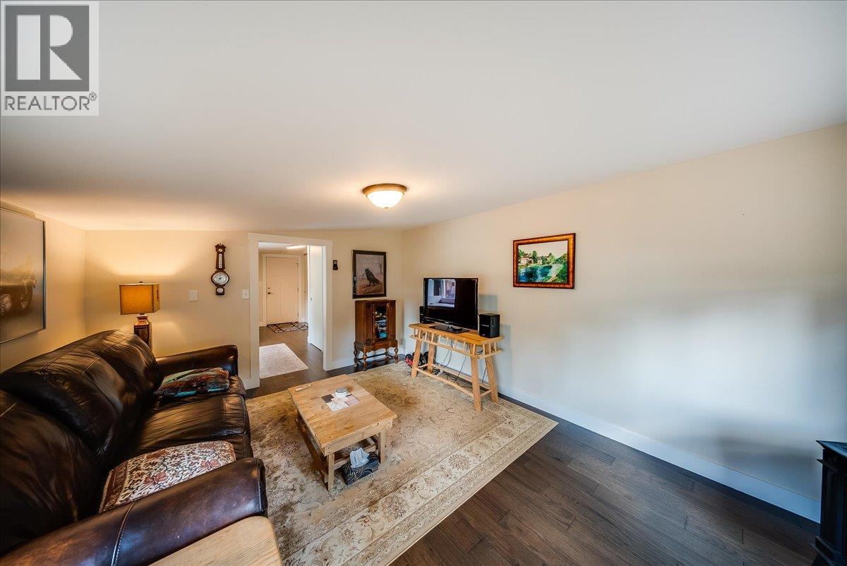 91 Holmes Road Property Photo 29