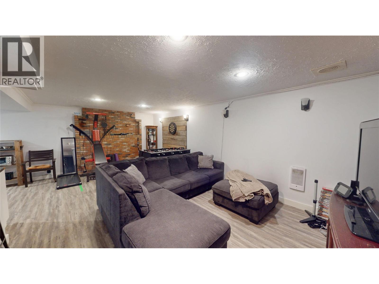 612 17th Avenue S Property Photo 15
