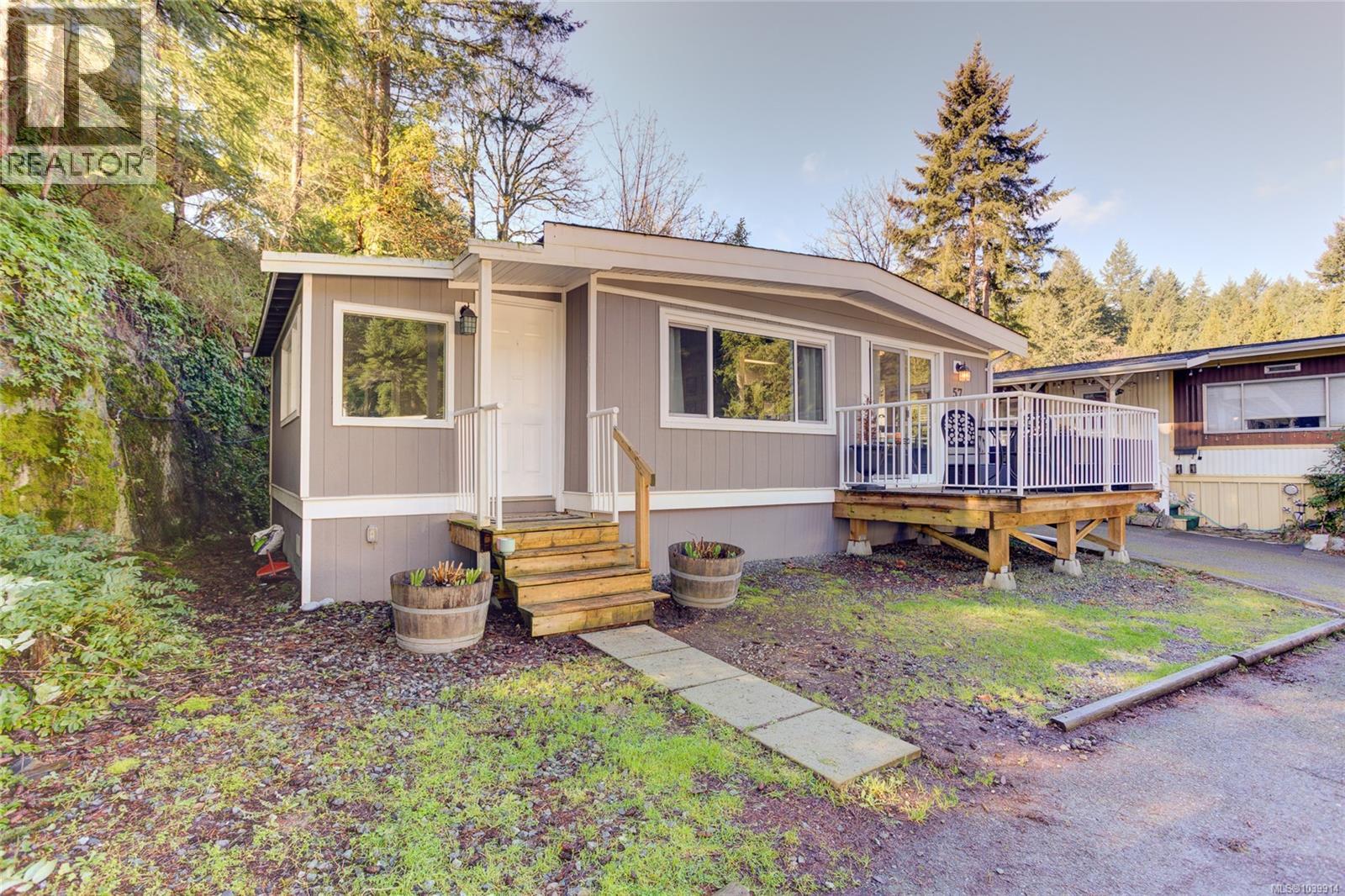 57 2817 Sooke Lake Rd Property Photo 2