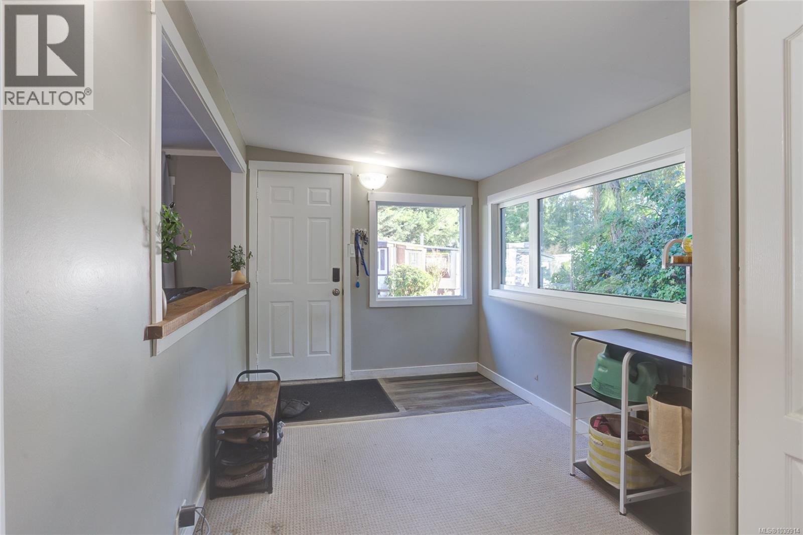 57 2817 Sooke Lake Rd Property Photo 3