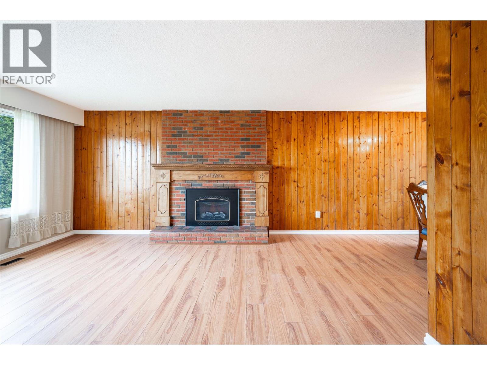 11506 Briar Drive Property Photo 6