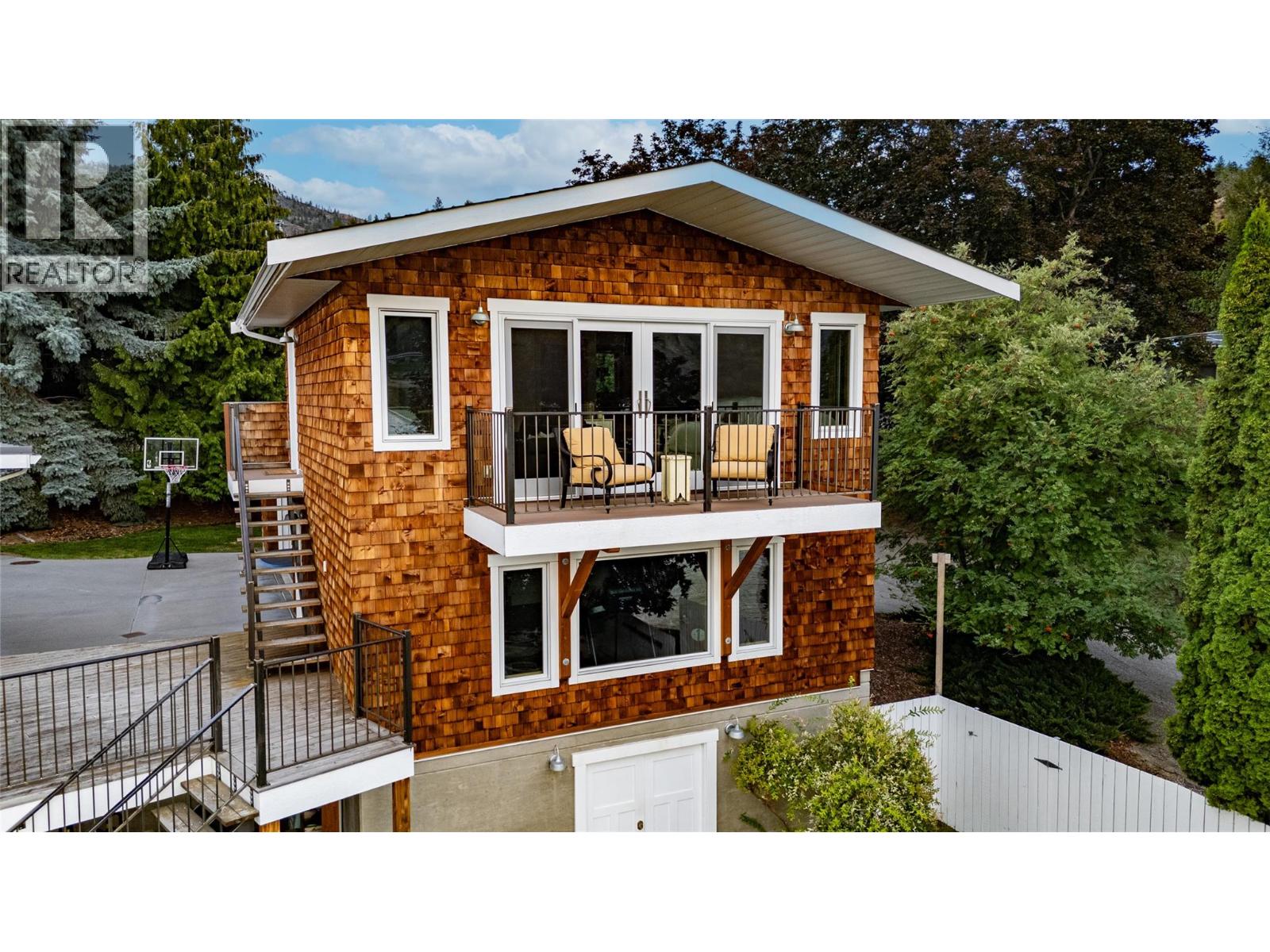 138 Devon Drive Property Photo 14