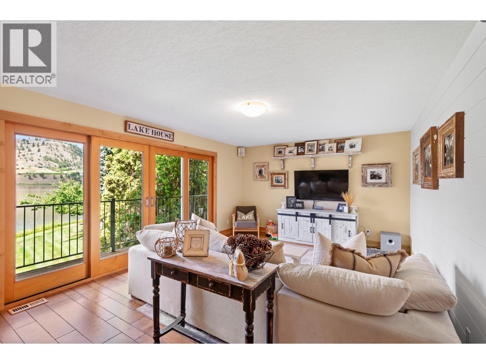 138 Devon Drive Property Photo 35