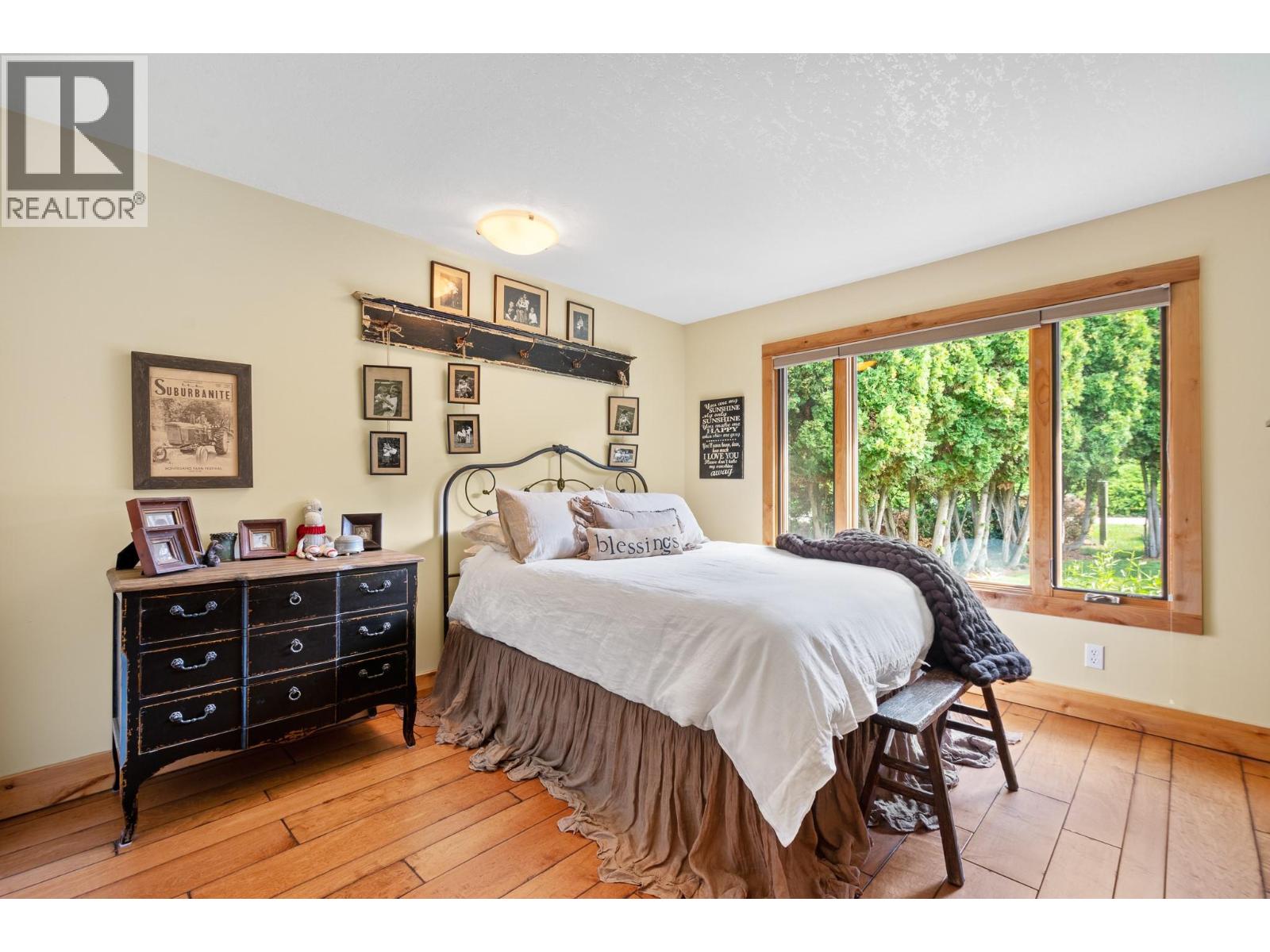 138 Devon Drive Property Photo 38