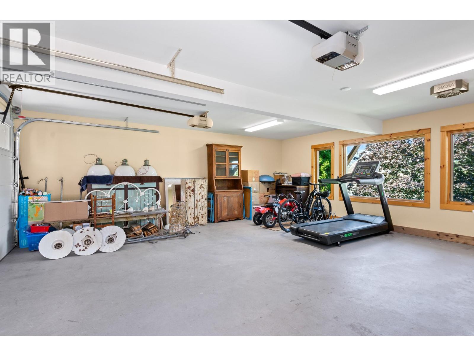138 Devon Drive Property Photo 56