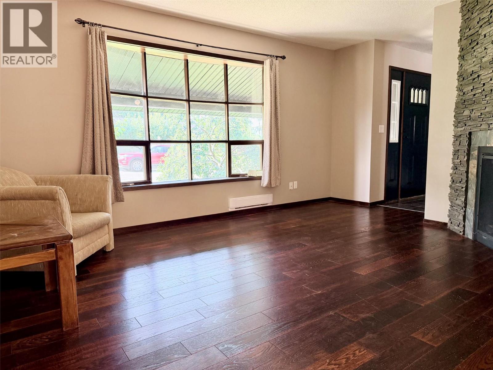 1804 Elm Street Property Photo 16