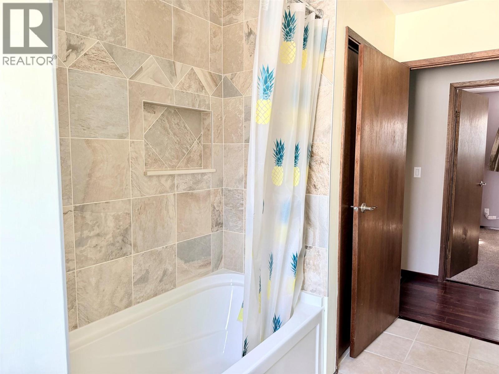 1804 Elm Street Property Photo 22