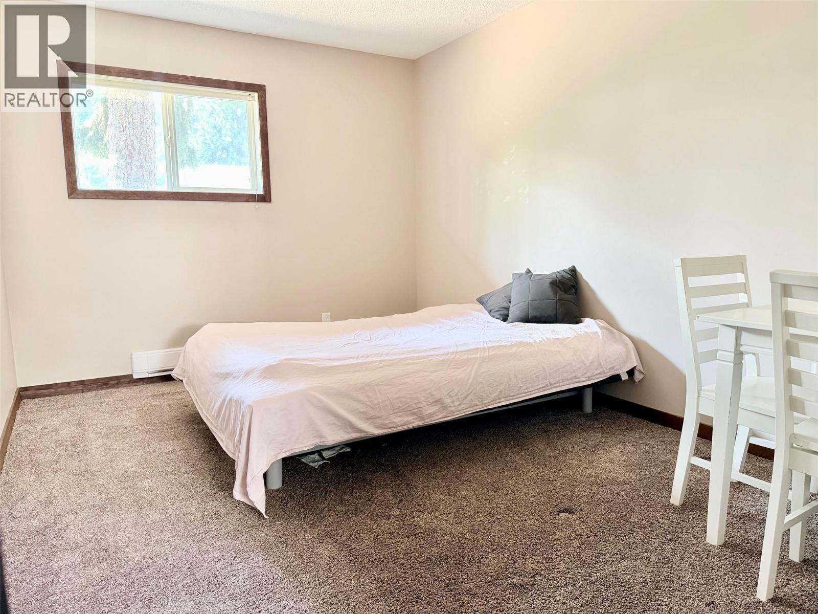 1804 Elm Street Property Photo 27