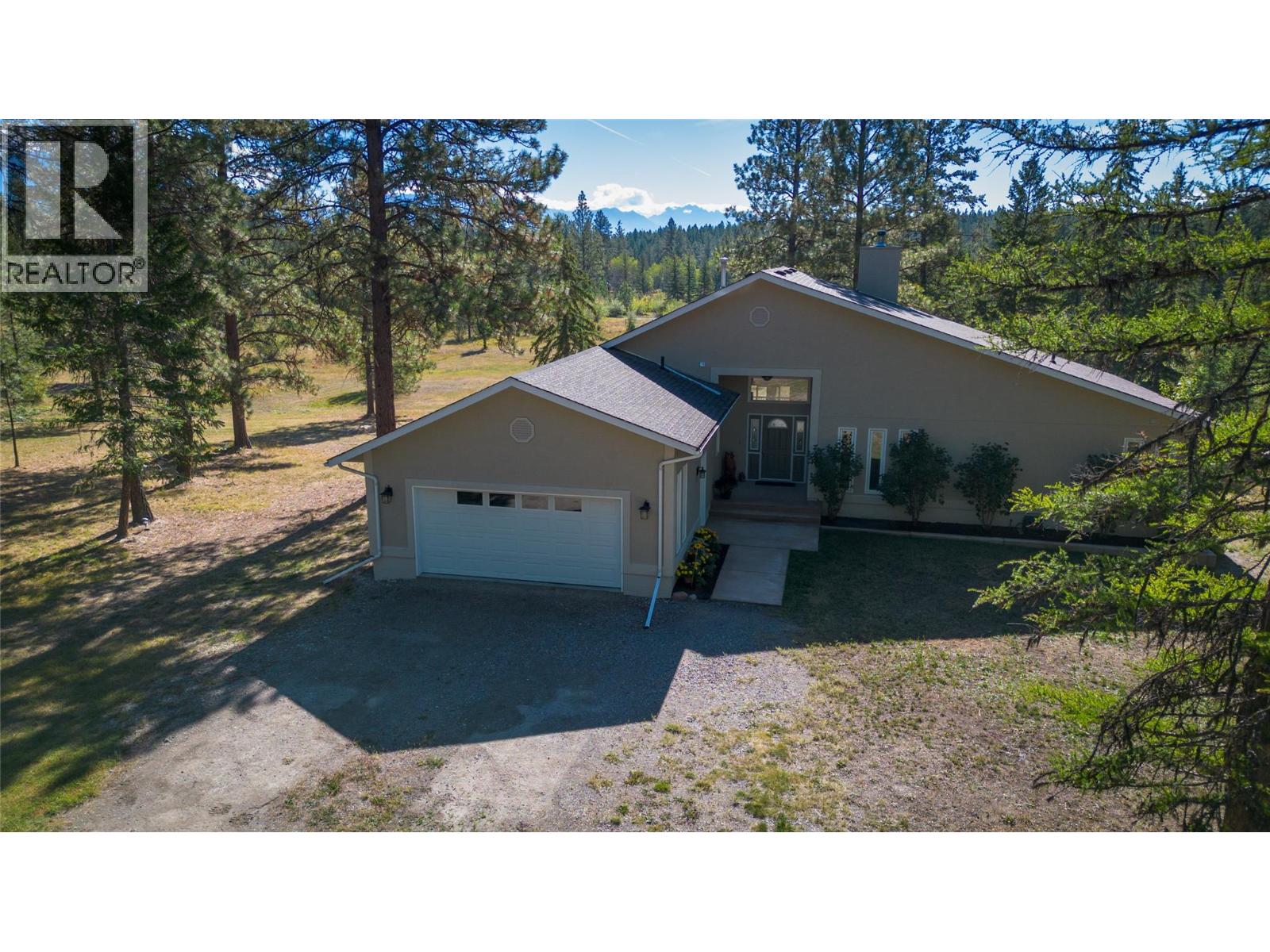 3301 Pine Ridge Road Property Photo 1
