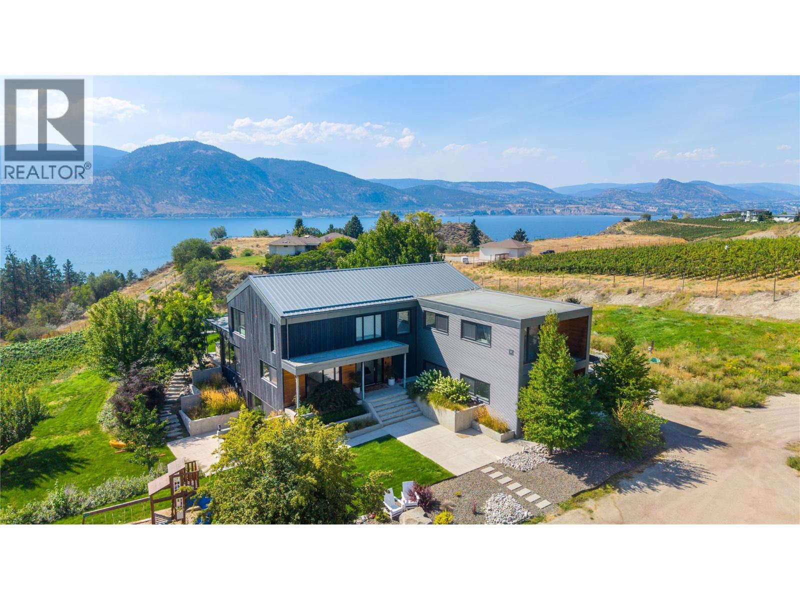1053 Ohlhausen Road Property Photo 1