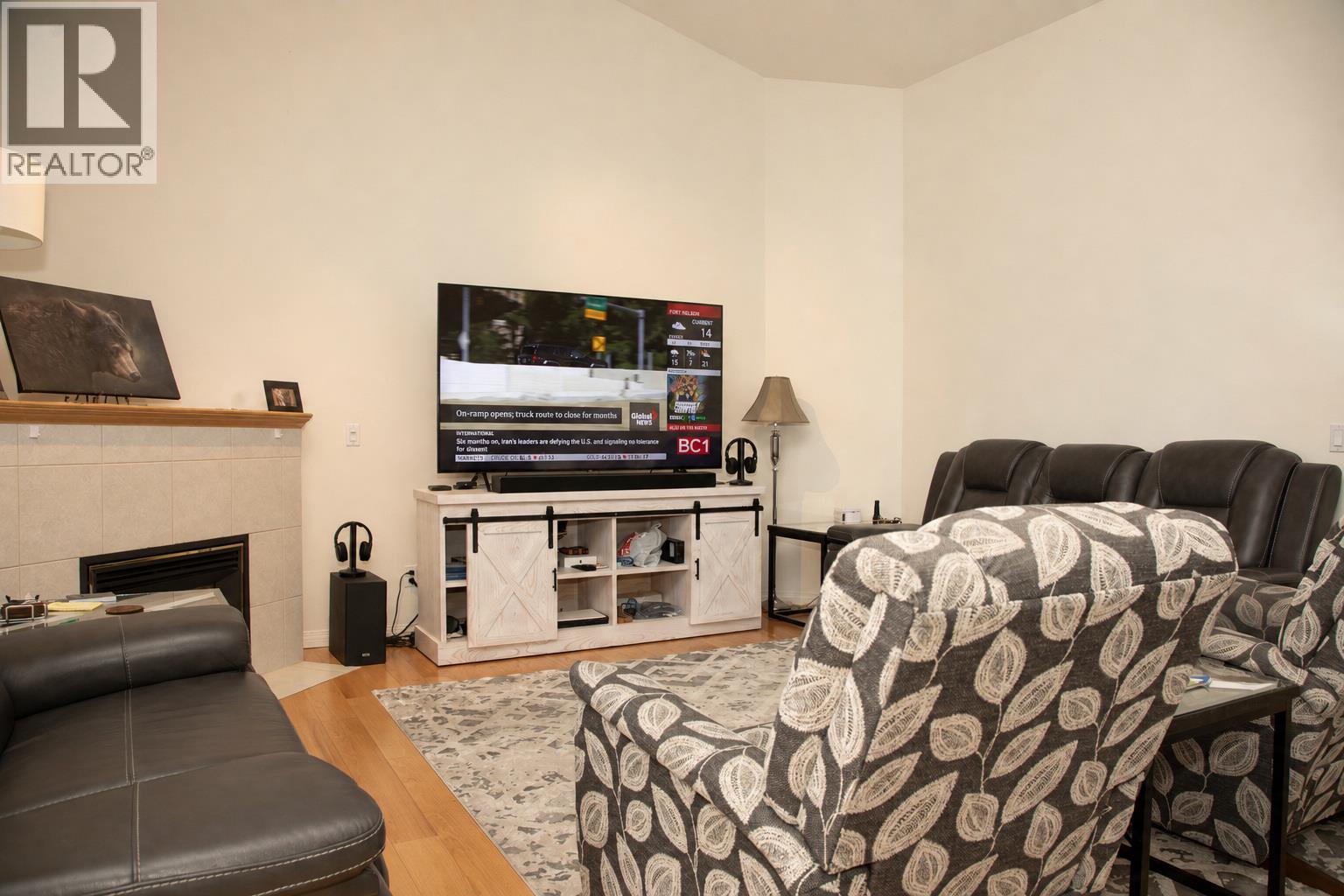 6519 Sherburn Road Property Photo 7