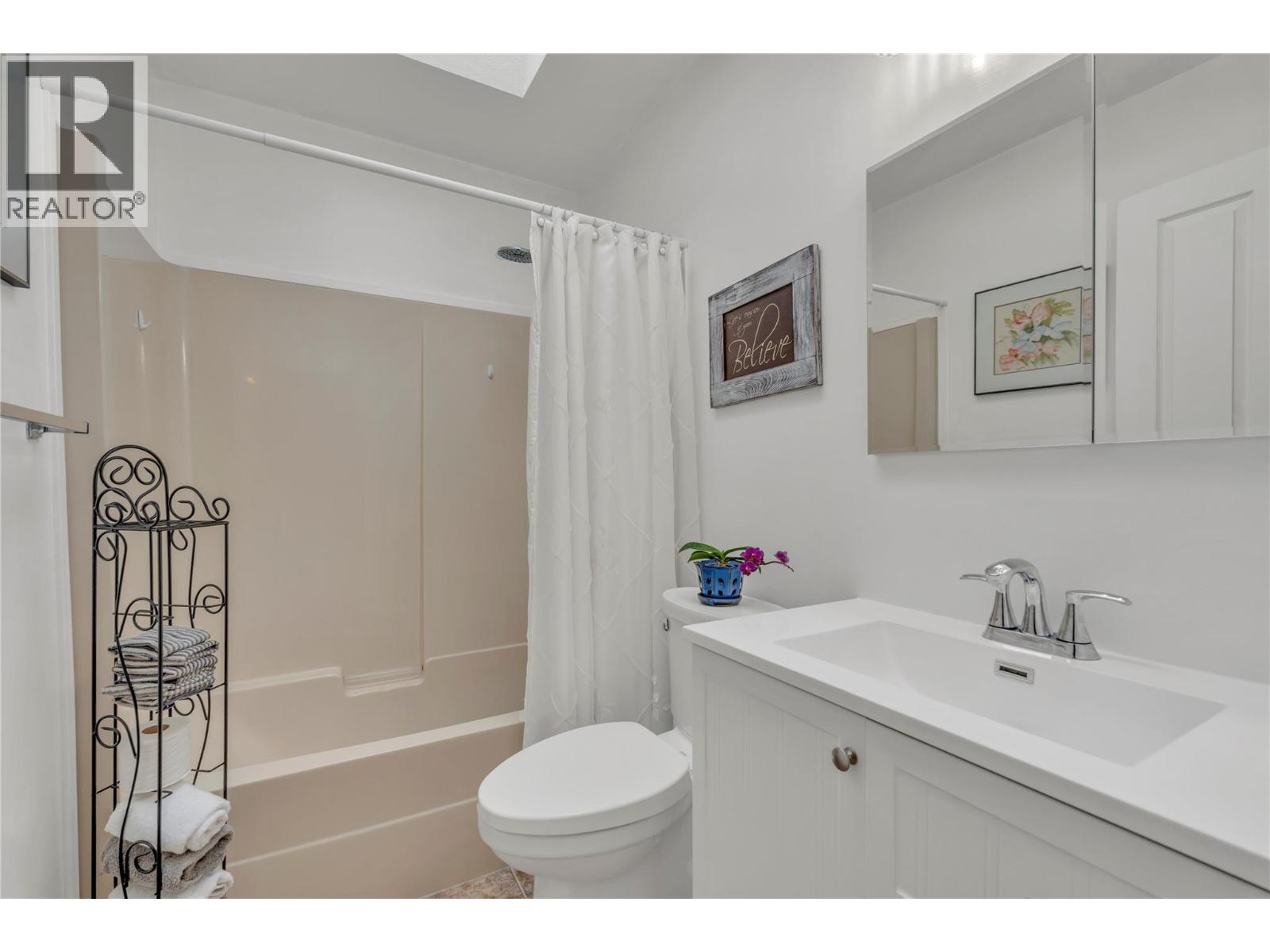 999 Burnaby Avenue Unit# 54 Property Photo 14