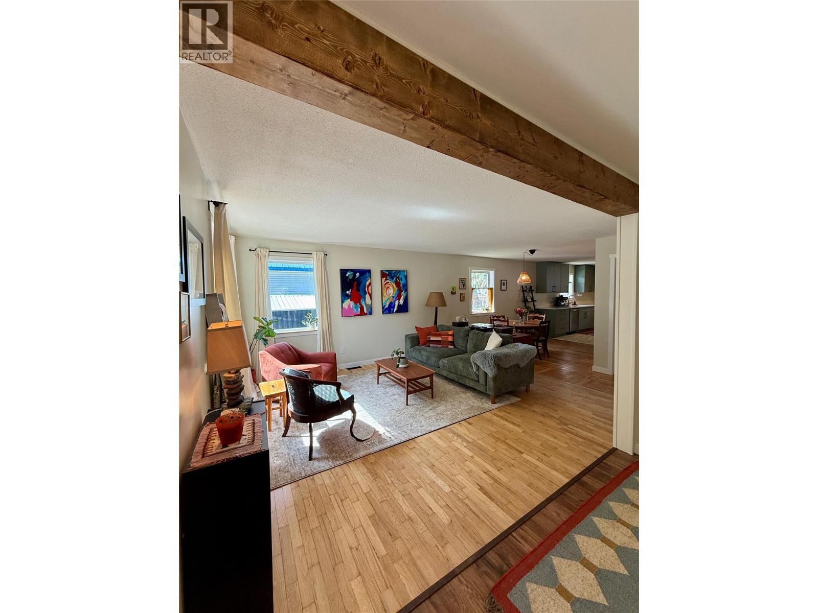 225 Dalgren Street Property Photo 11