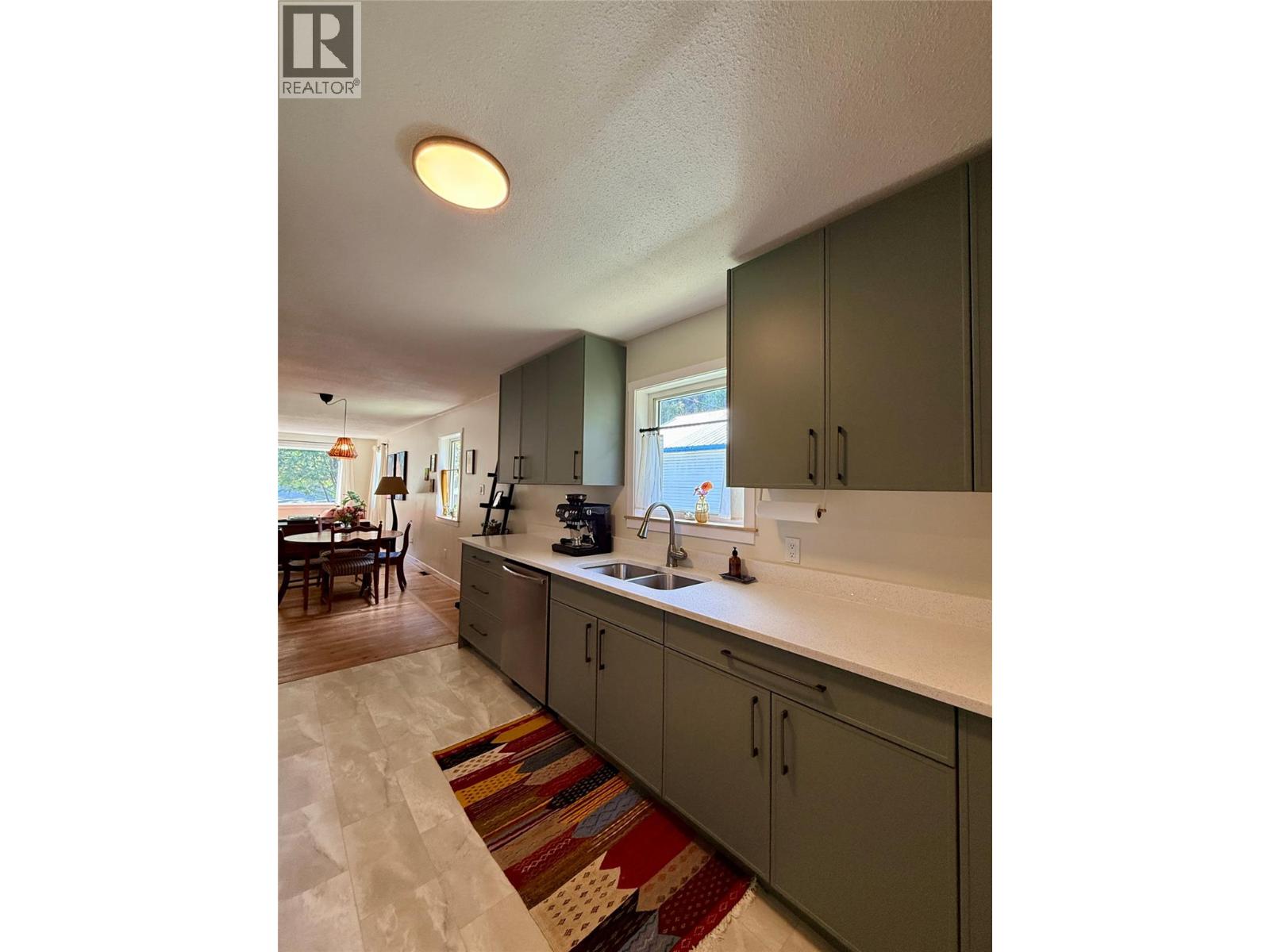 225 Dalgren Street Property Photo 21