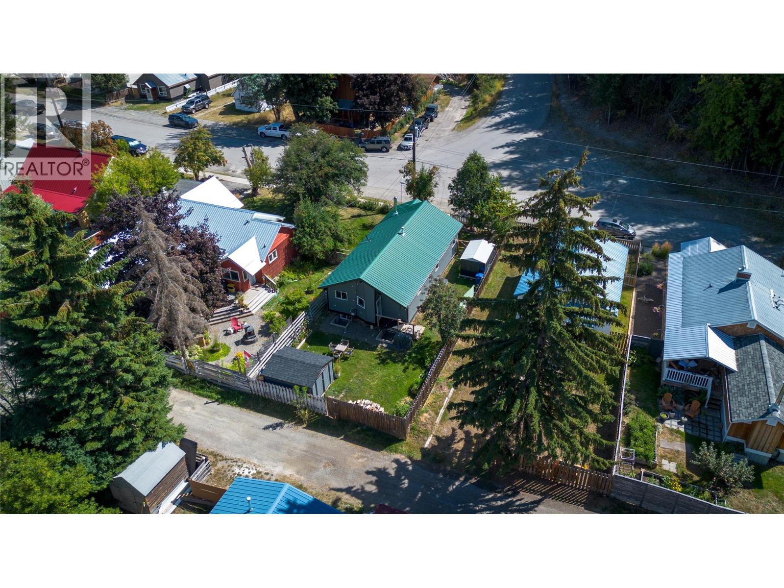 225 Dalgren Street Property Photo 48