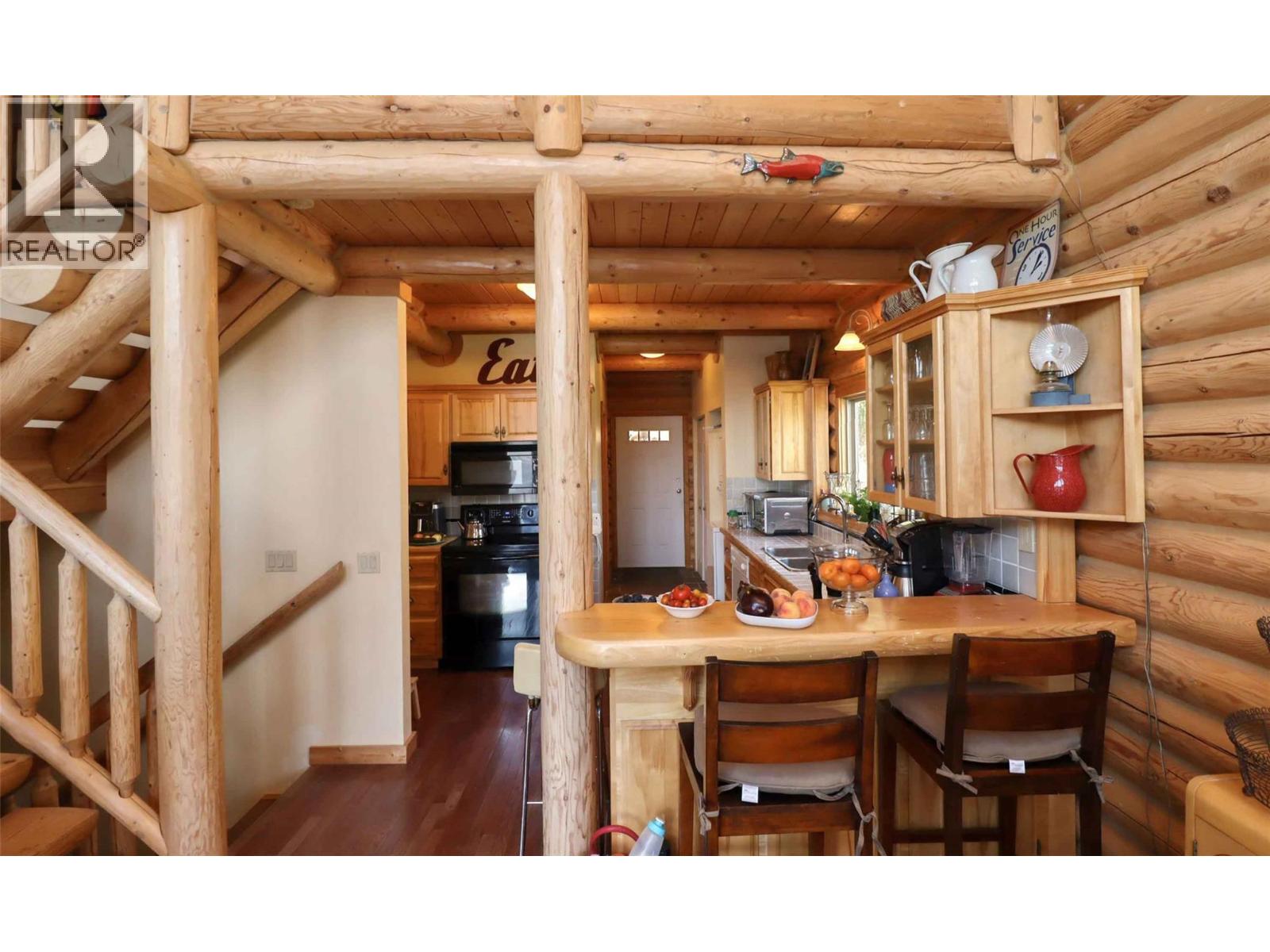 957 Little Shuswap Lake Road Property Photo 22