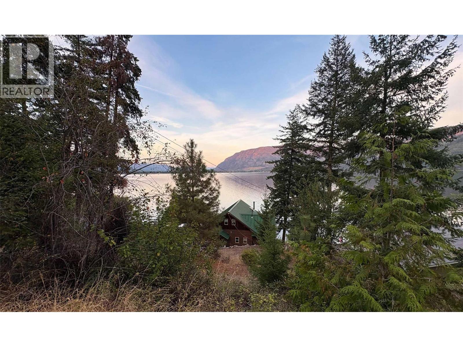 957 Little Shuswap Lake Road Property Photo 47