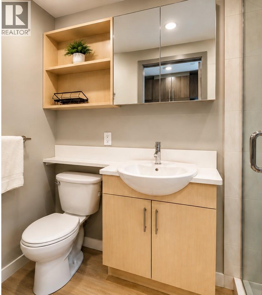 345 Dougall Road N Unit# Ph6 Property Photo 7