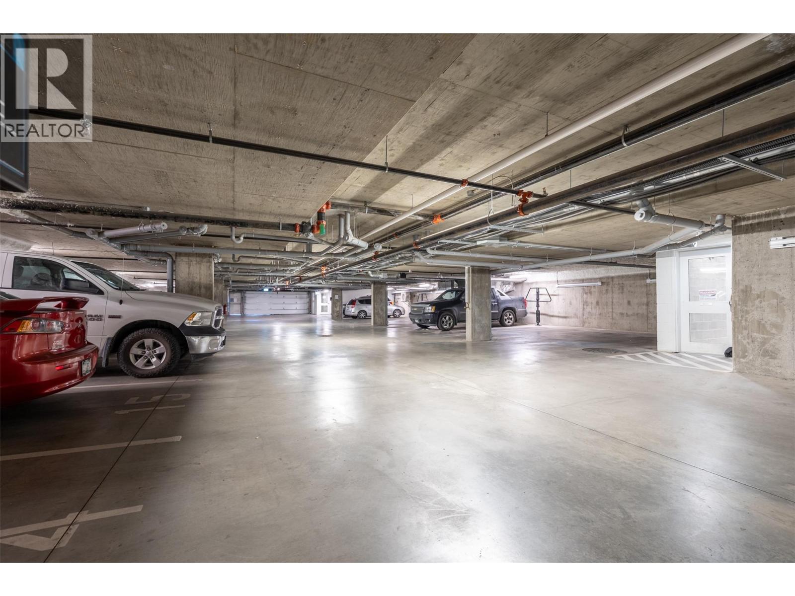345 Dougall Road N Unit# Ph6 Property Photo 8