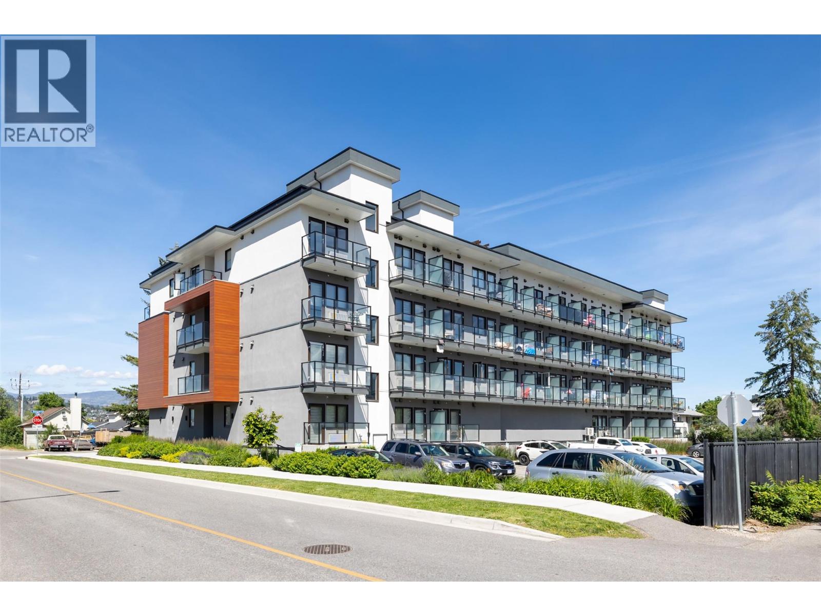 345 Dougall Road N Unit# Ph6 Property Photo 12