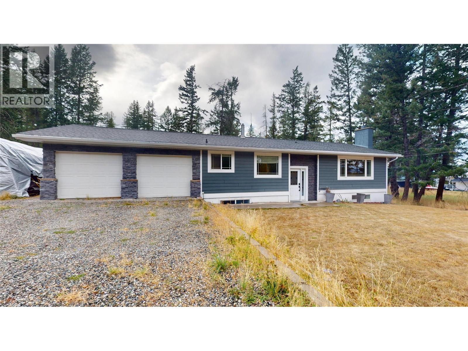 2001 8th Avenue S Property Photo 1