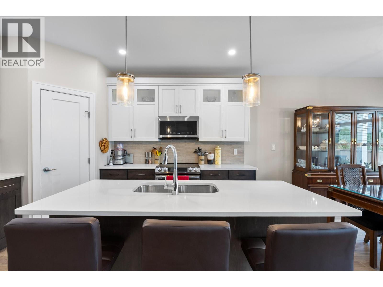641 Shuswap E Road Unit# 319 Property Photo 6