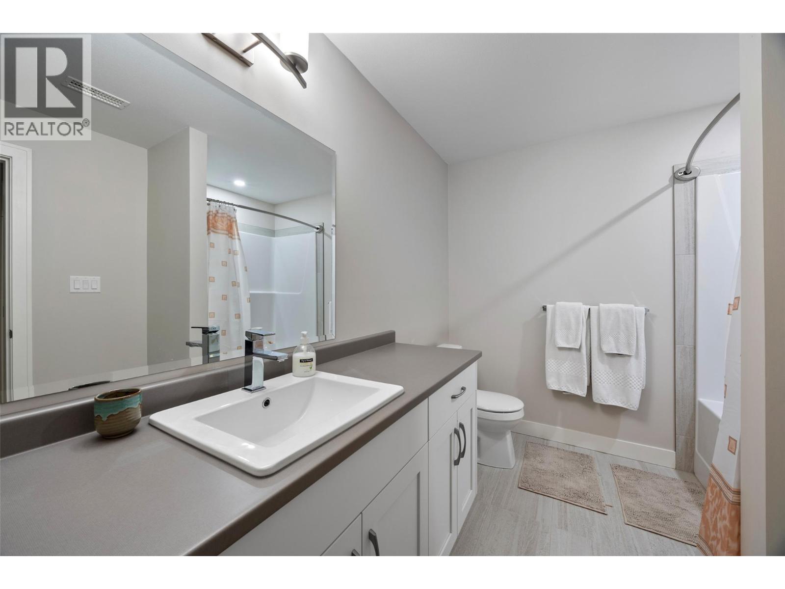 641 Shuswap E Road Unit# 319 Property Photo 26