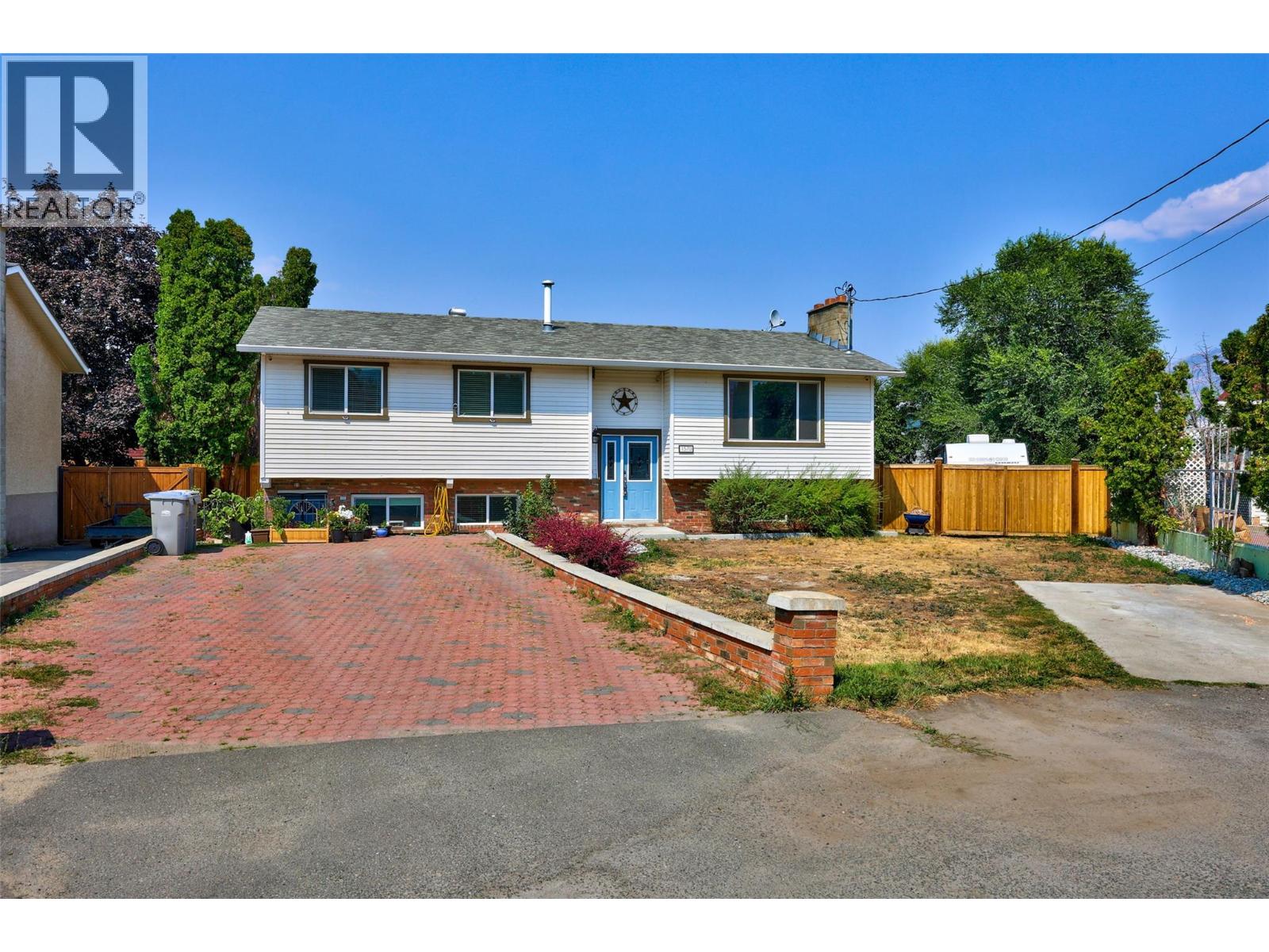 1570 HAPPYVALE Place