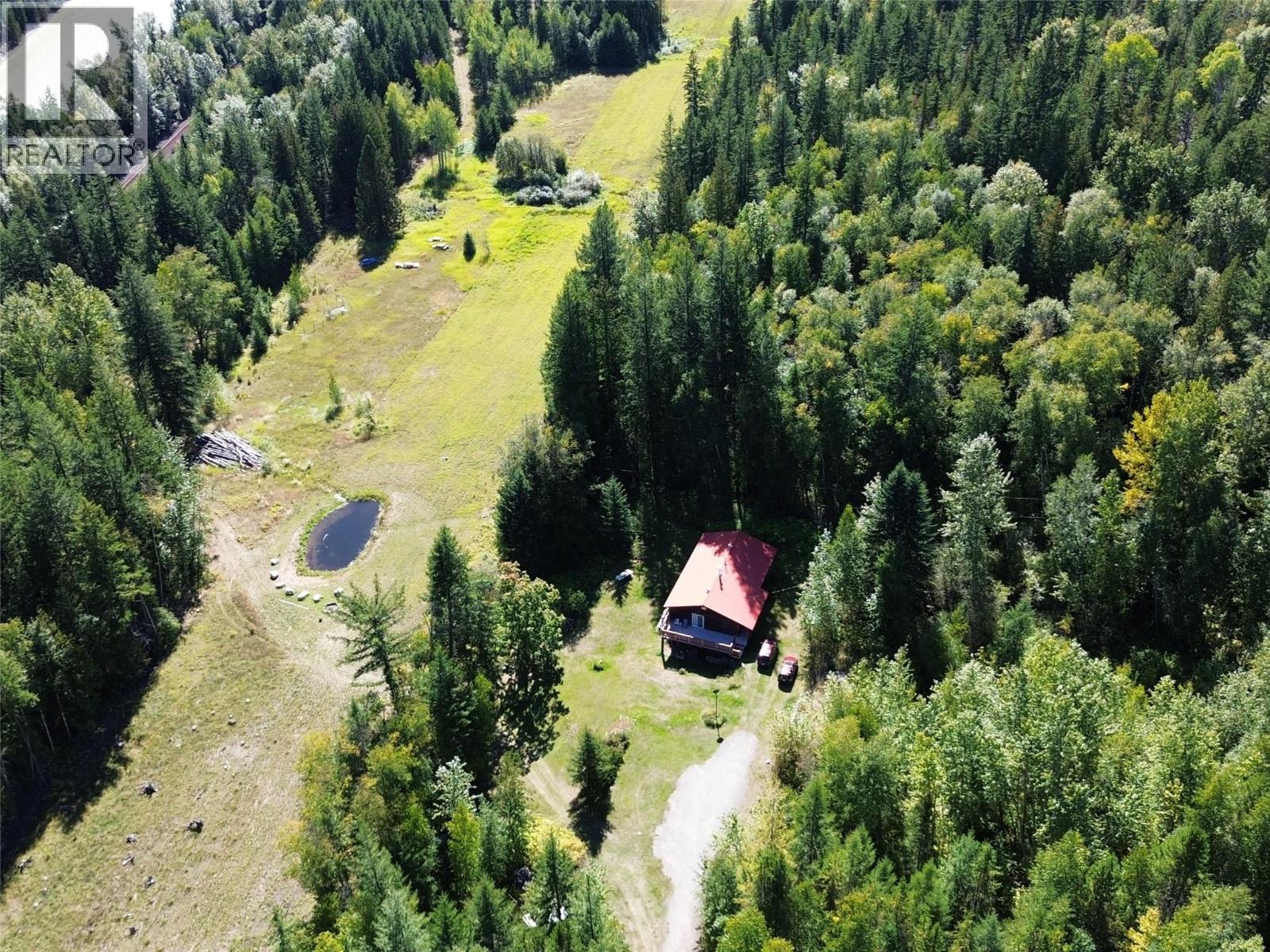 3360 Yellowhead Highway Property Photo 2