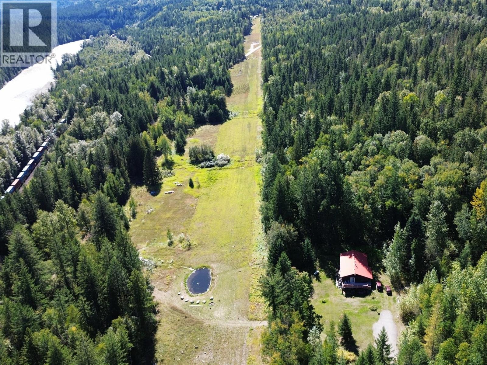 3360 Yellowhead Highway Property Photo 3