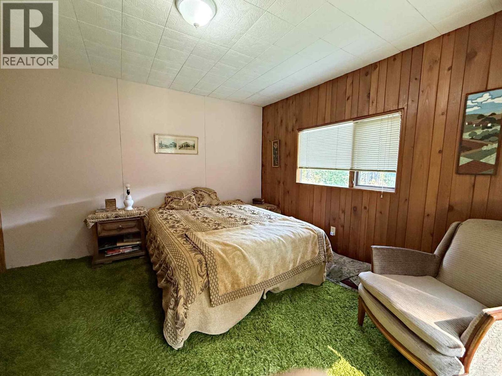 3360 Yellowhead Highway Property Photo 15